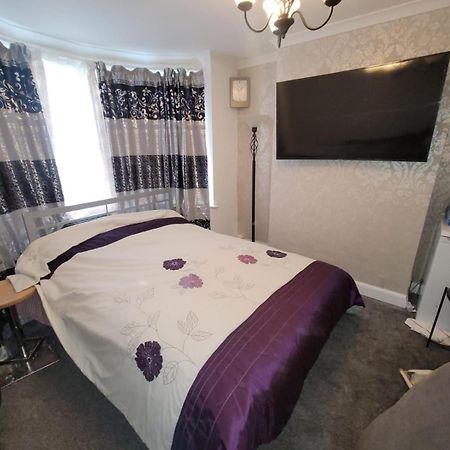 Kosy Roomz Welling Exterior photo